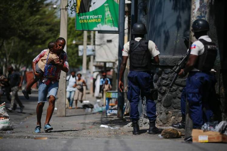 UN warns gangs consuming Haiti despite help from police