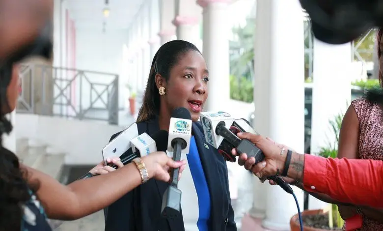 Bahamas: Former minister, her husband and others charged with fraud