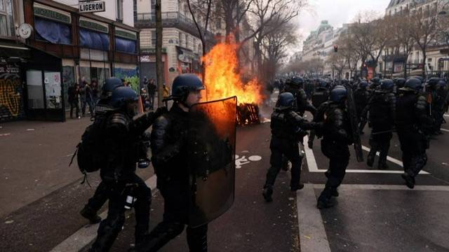 Protesters clash with the Police at Paris demonstration against pension overhaul