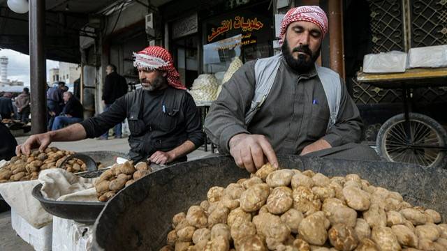 IS truffle picker attacks and killed 26 in a Syrian desert ambush