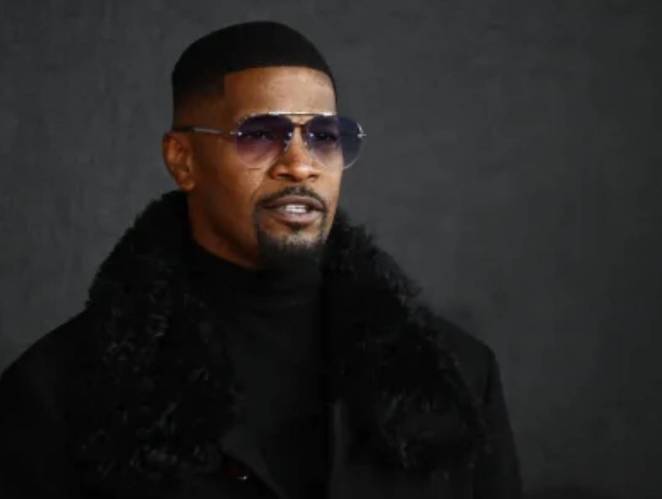 Jamie Foxx Remains Hospitalized But Is 'Healing' Following Medical Complication