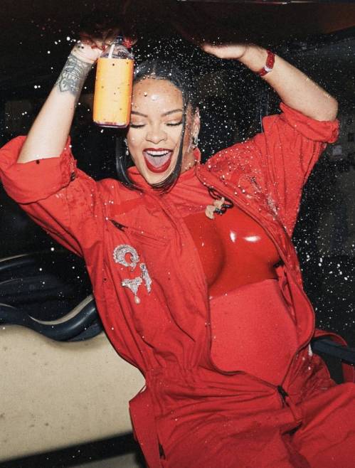 Rihanna anti certified 5x platinum in US