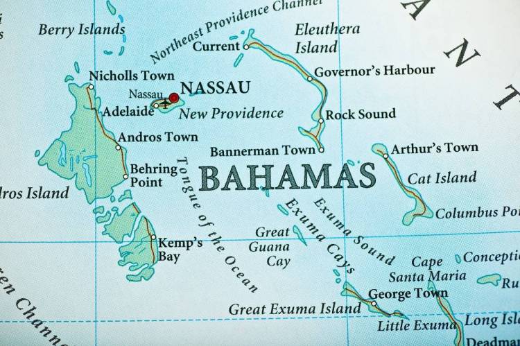 Bahamas: Small plane crashes near Andros