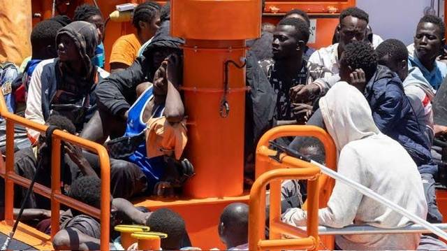 At least 227 migrants rescued from the Canary Islands