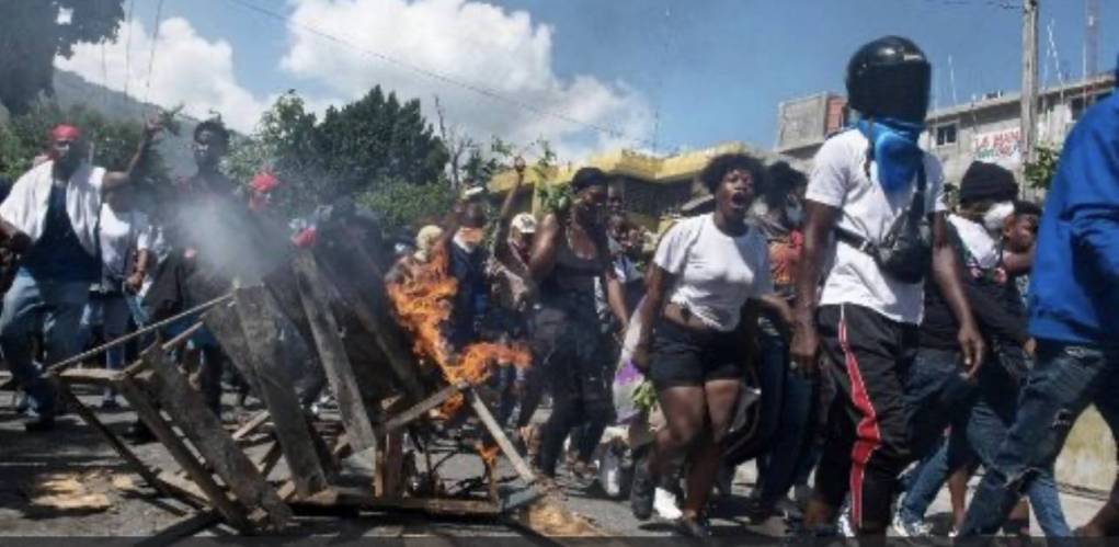 U.S. closes Haiti embassy amid 