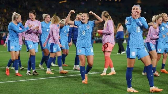 England shocks co-host Australia to reach Women’s World Cup final