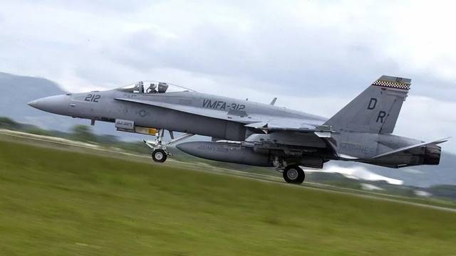 US F-18 military jet crashes in San Diego