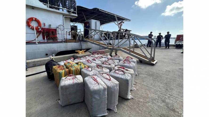 US Coast Guard seizes $19million worth of cocaine in the Caribbean