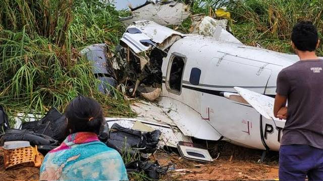 A plane crash killed 14 people in Amazon Brazil