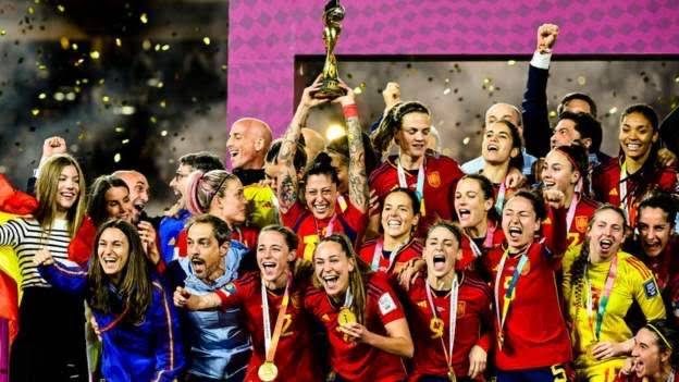 Spain call up 15 Women's World Cup winners but Jenni Hermoso was left out