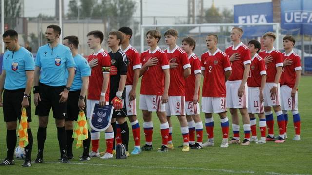 Uefa permits Russian U17 teams to compete in Europe despite Ukraine war