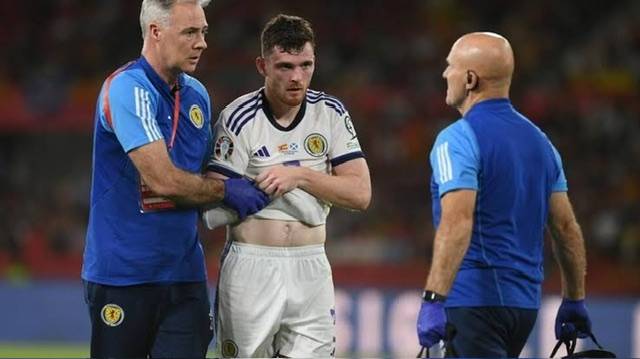 Liverpool defender Andy Robertson has an operation on the shoulder