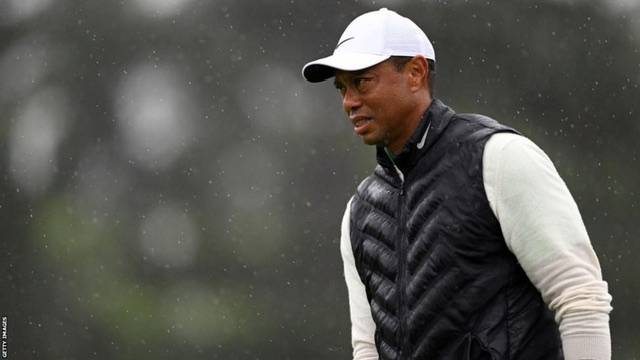 Tiger Woods has no problem with his repaired ankle, but other injury remains