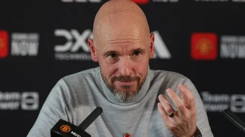 Manchester United ban journalists from Erik ten Hag news conference