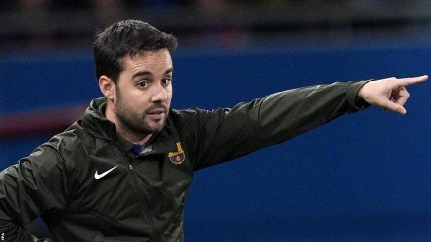 Barcelona women's coach Jonatan Giraldez to leave at the end of season
