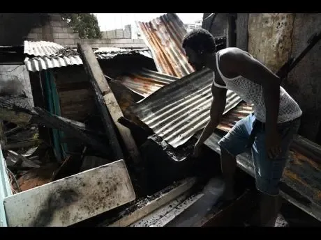 Jamaica: Fire leaves 19 homeless, putting damper on season