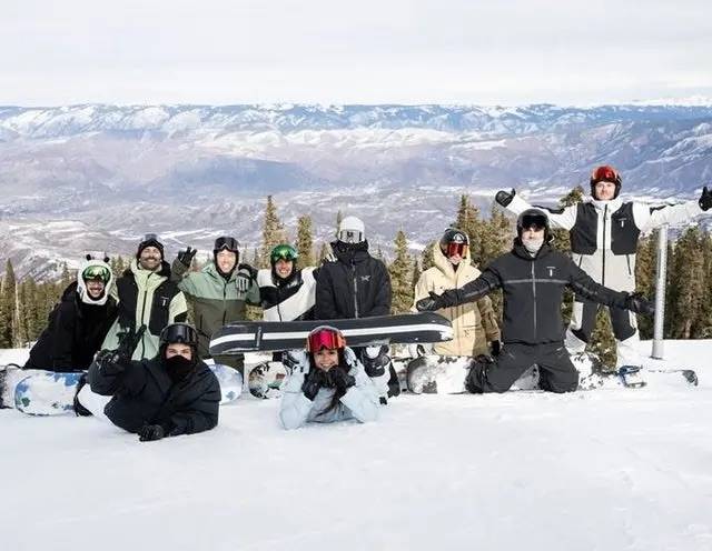Justin Bieber Has Skiing Vacation With Kendall Jenner, Nina Dobrev and Shaun White
