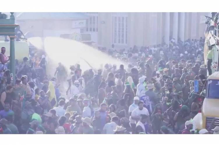 St Kitts: J'ouvert revellers hit the streets for Carnival 2023
