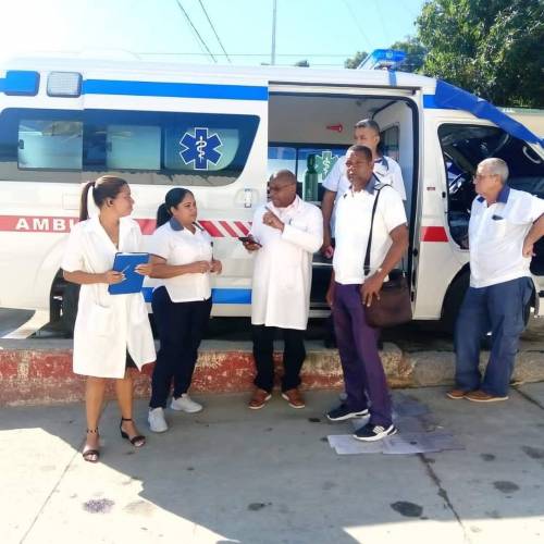 New Chinese ambulances reinforce service in eastern Cuba