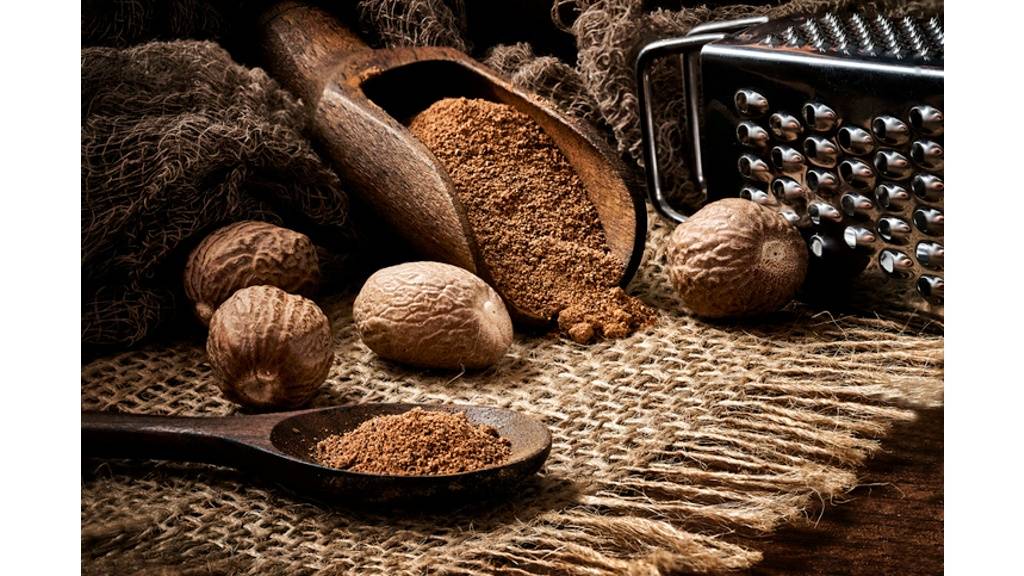 Grenadian PM proposes halt to raw nutmeg & chocolate exports